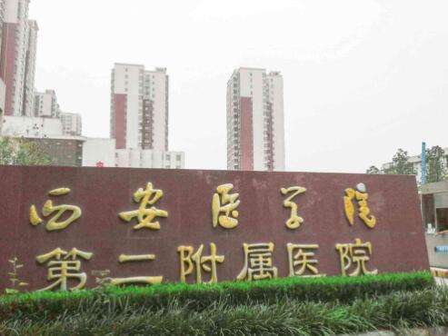 粟娜医生双眼皮案例，拥有散发迷人魅力的漂亮眼眸