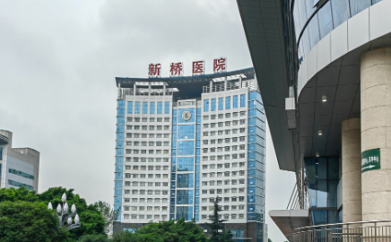 重庆隆胸新桥医院单侧价格是多少？真实案例费用公开！