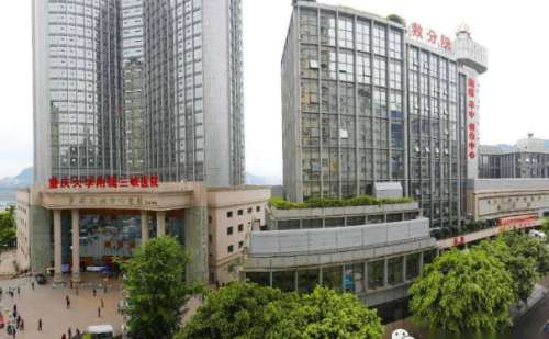 重庆大学附属三峡医院唐屈玻尿酸填充脸部技术怎么样?费用5000元左右起