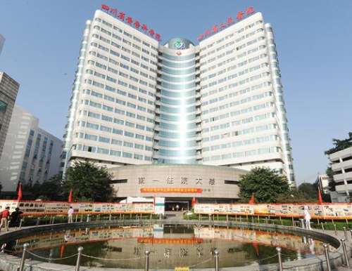 成都蔡震双眼皮技术怎么样?坐诊医院、医生介绍、双眼皮案例