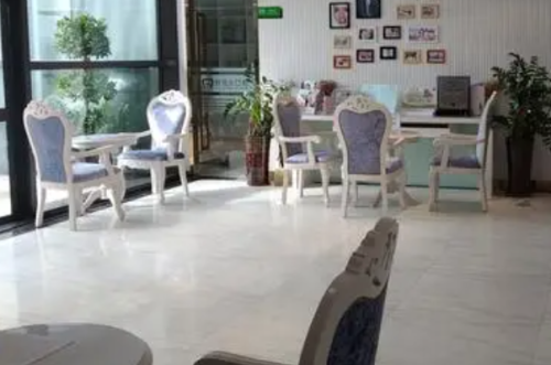杭州伊琳医疗美容新月双眼皮正常怎么收费价格?毛琪医生手术实力口碑盘点