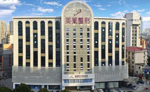 长沙改善短鼻整形专业医生介绍