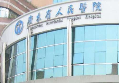 广东省人民医院黄述江头发种植案例分享+收费标准?